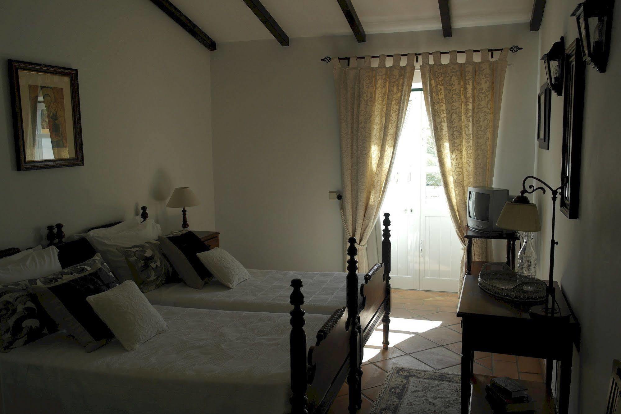 Casa De Estoi Hotel Bagian luar foto